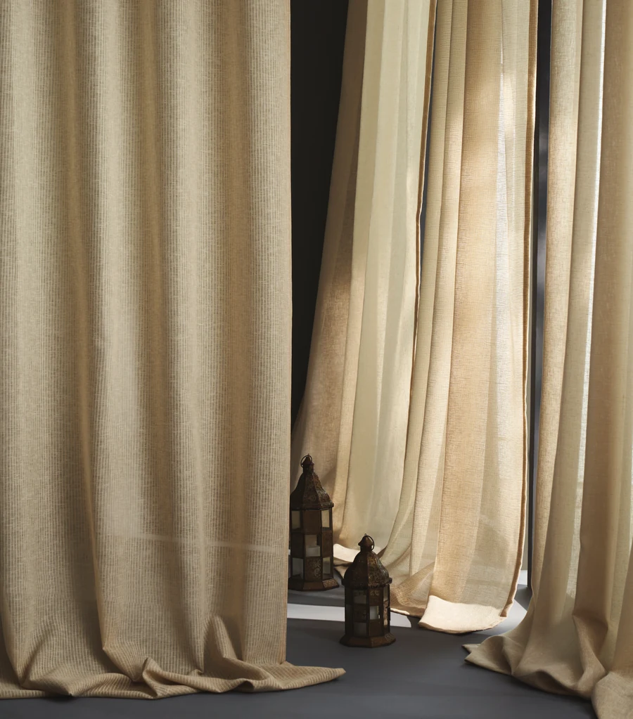 Alex, plain sheer by Matlin